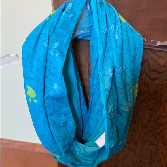 Disney Accessories - Disney parks LILO and stitch infinity scarf!